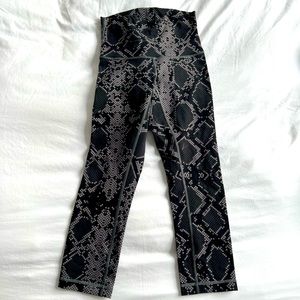 Lululemon High-Rise Crop 23” Leggings
